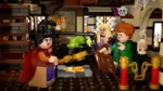 Disney Hocus Pocus: The Sanderson Sisters' Cottage - Image 4